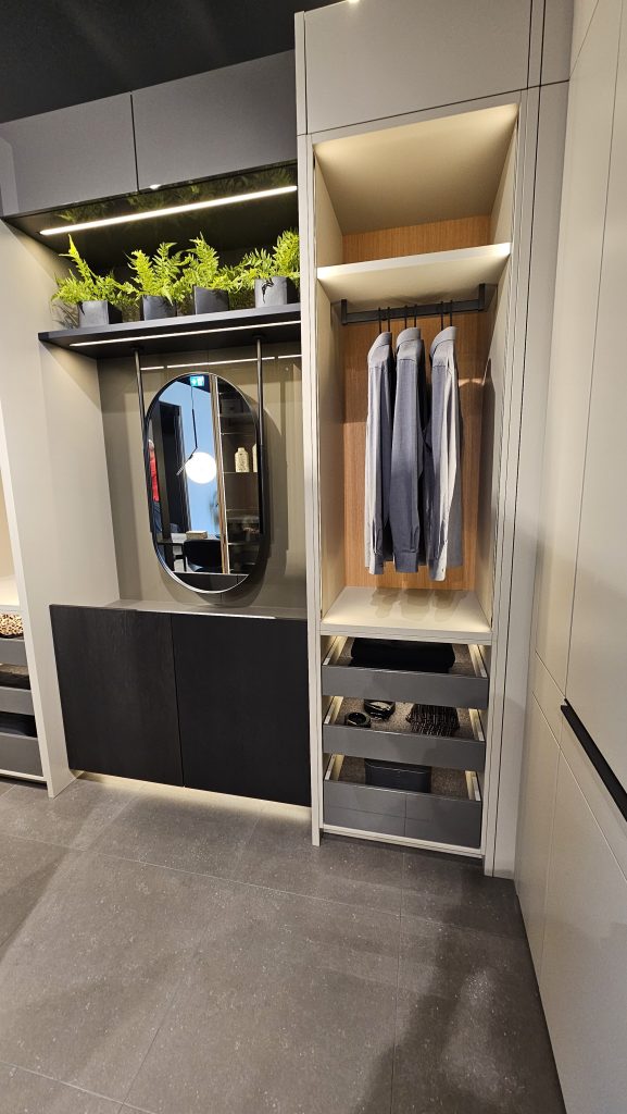 Dressing sur-mesure avec accessoires premium à Ferrette proche de Oltingue