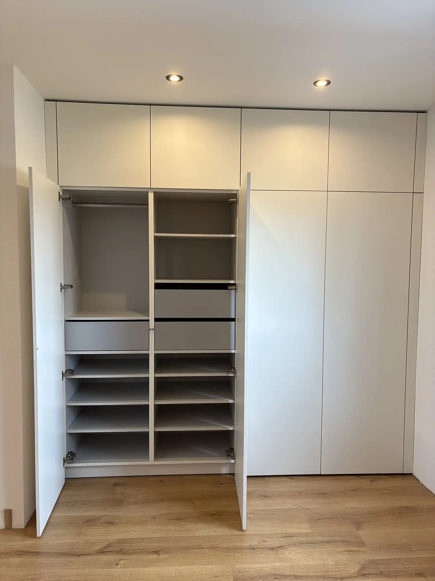 Aménagement d&rsquo;un Dressing Sur Mesure à Mooslargue