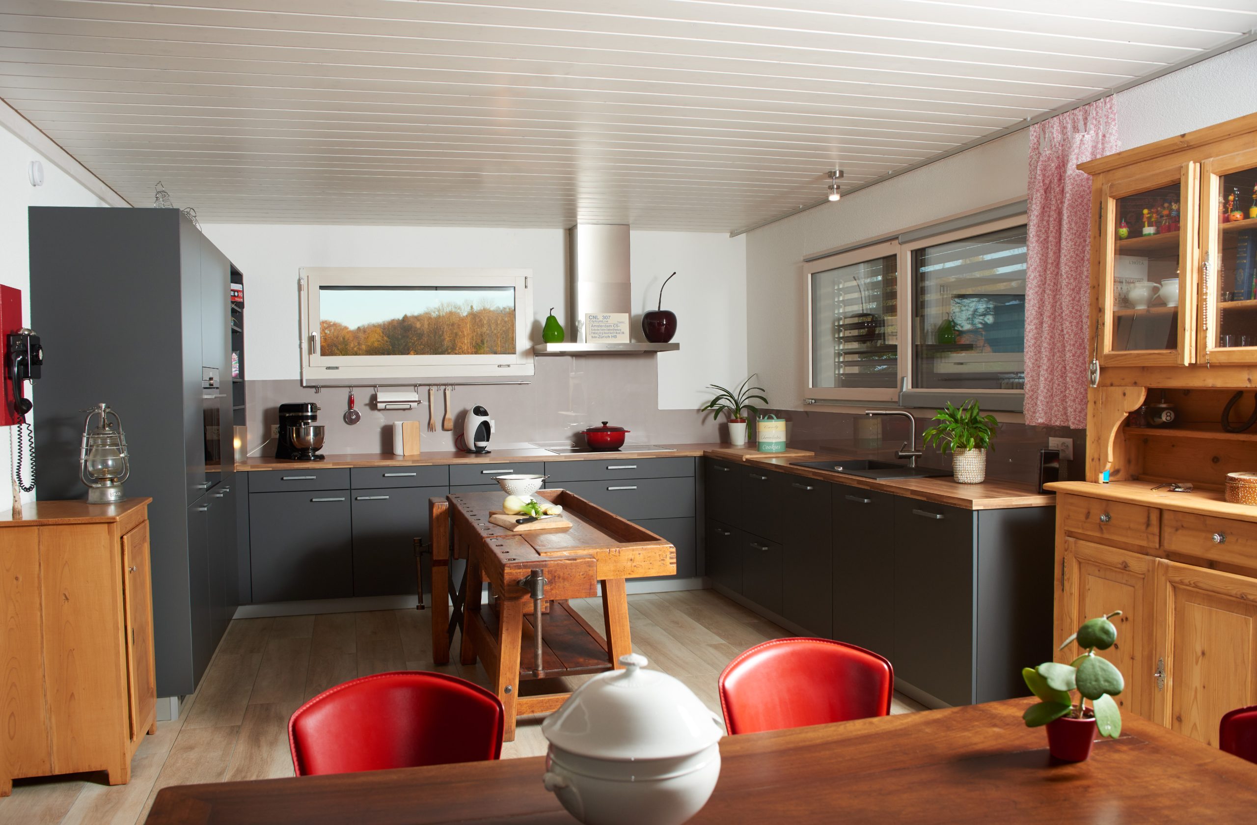 Aménagement intérieur personnalisé avec mobilier sur mesure à Dannemarie dans le Sundgau